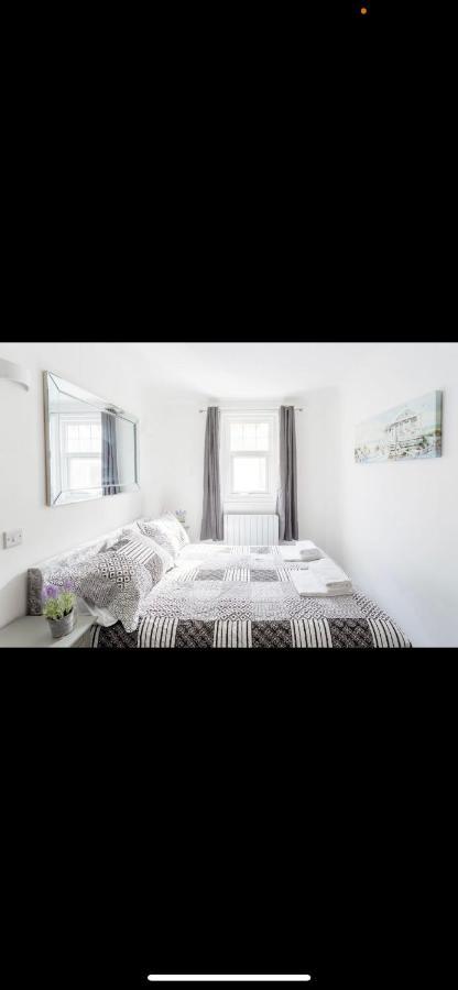 Driftwood Luxury Apartment Lyme Regis Extérieur photo
